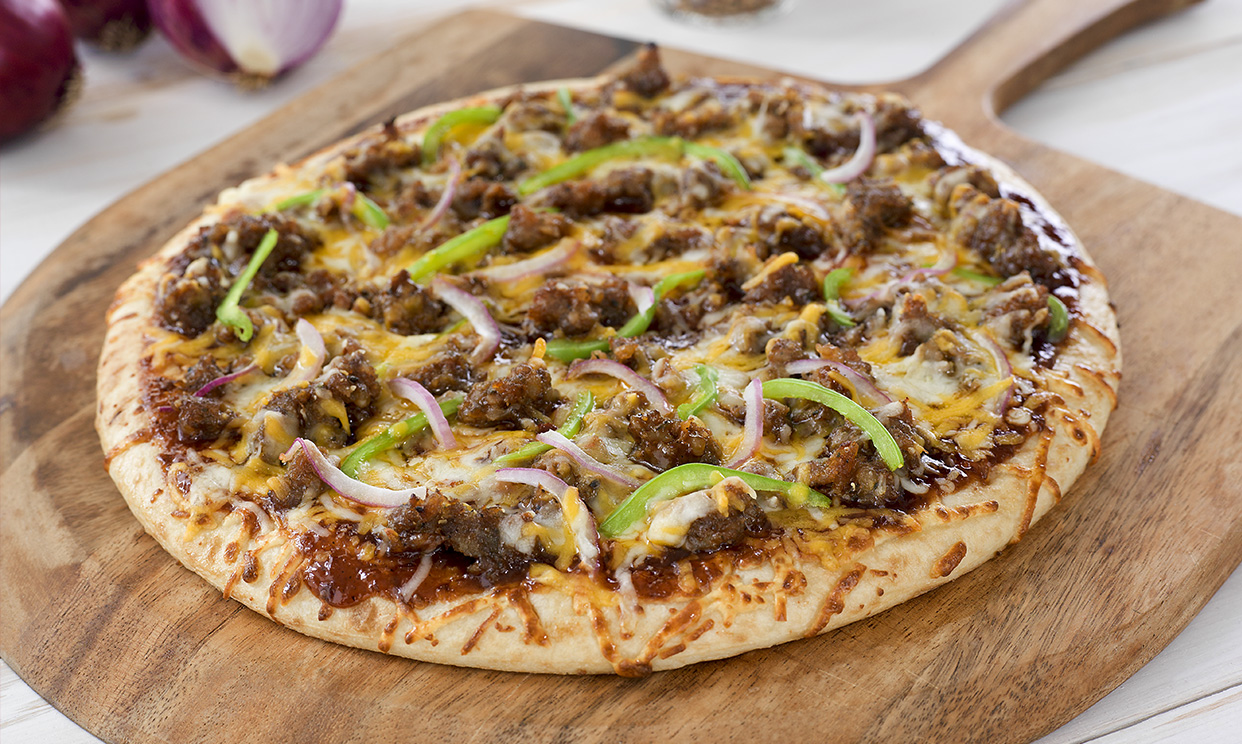 Sausage Pizza with BBQ sauce