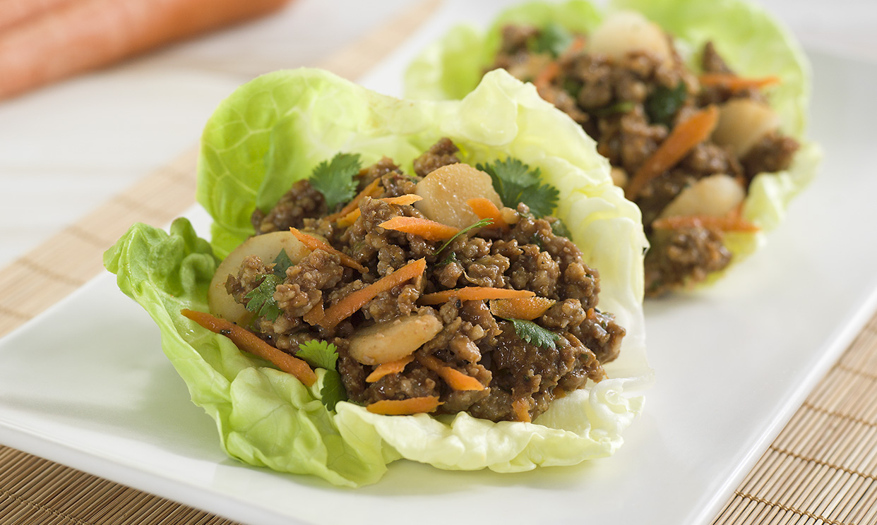 Asian lettuce cups with sausage