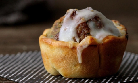 Italian Sausage Meatball Cups