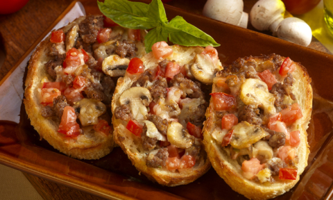 Italian Sausage Garlic Bread   