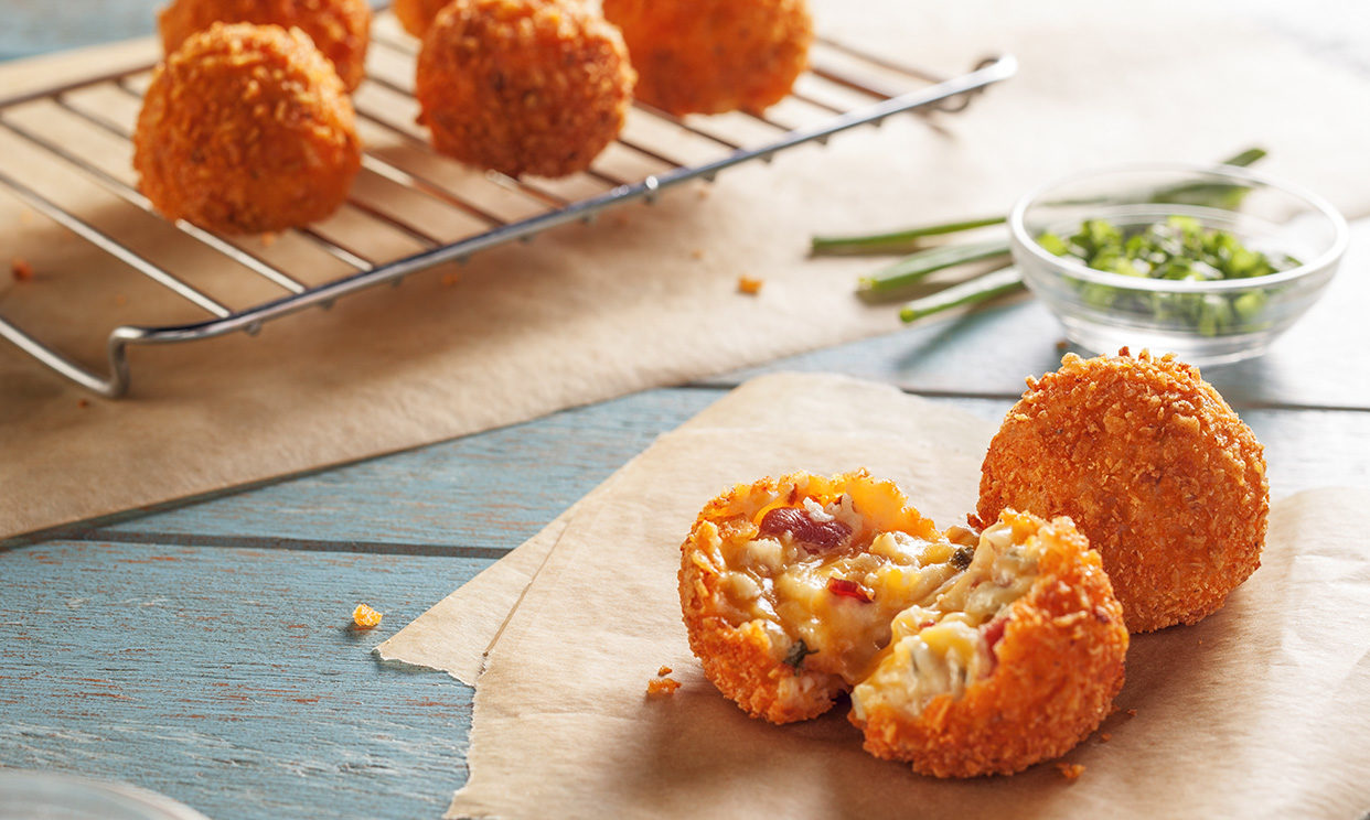 Loaded mashed potato poppers