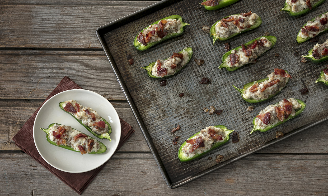 Jalapeno poppers with sausage