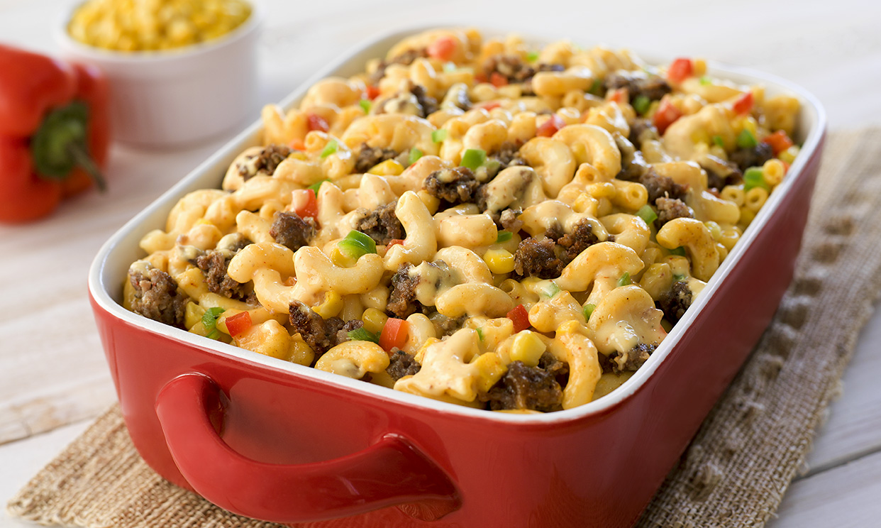 Southwestern macaroni and cheese with sausage