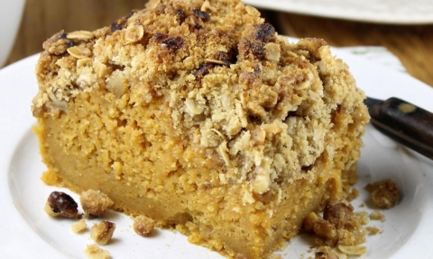 Sweet Potato Bars with Streusel Topping