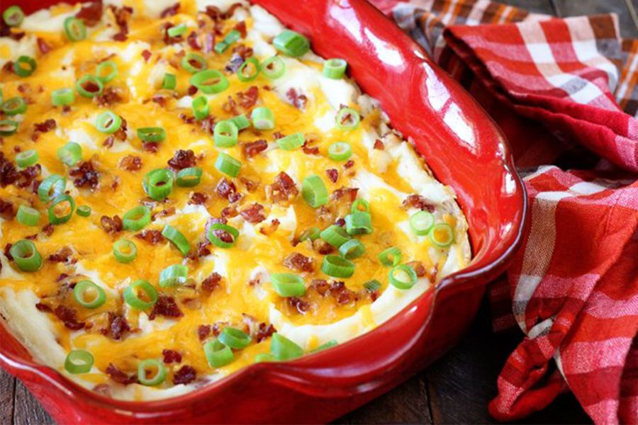 Easy Loaded Mashed Potato Casserole