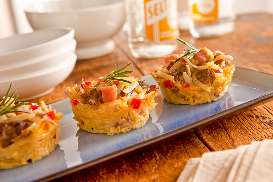 Hash brown breakfast casserole cups