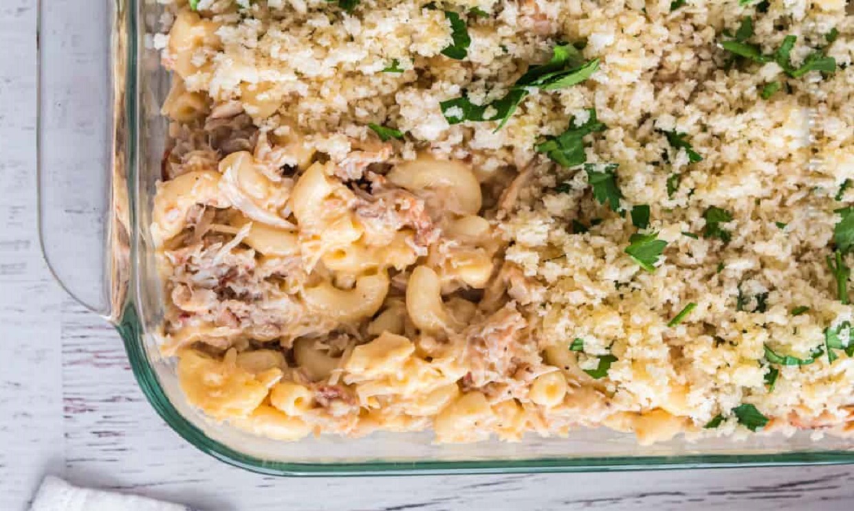 Crab macaroni and cheese