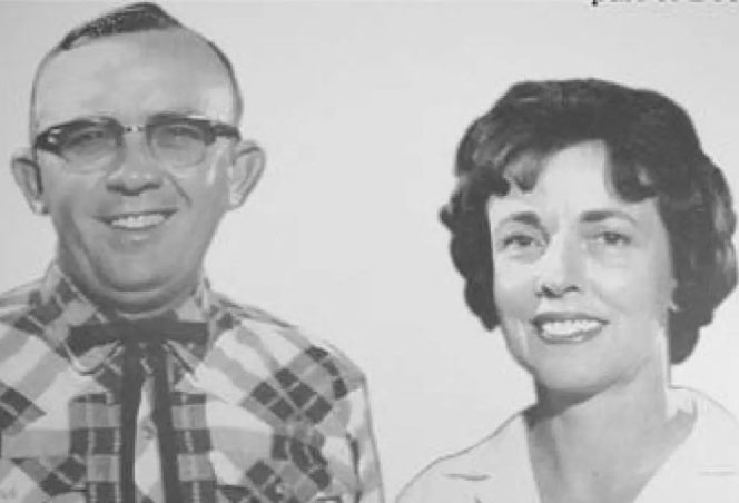 Bob Evans Company History - Photo of Bob and Jewell Evans