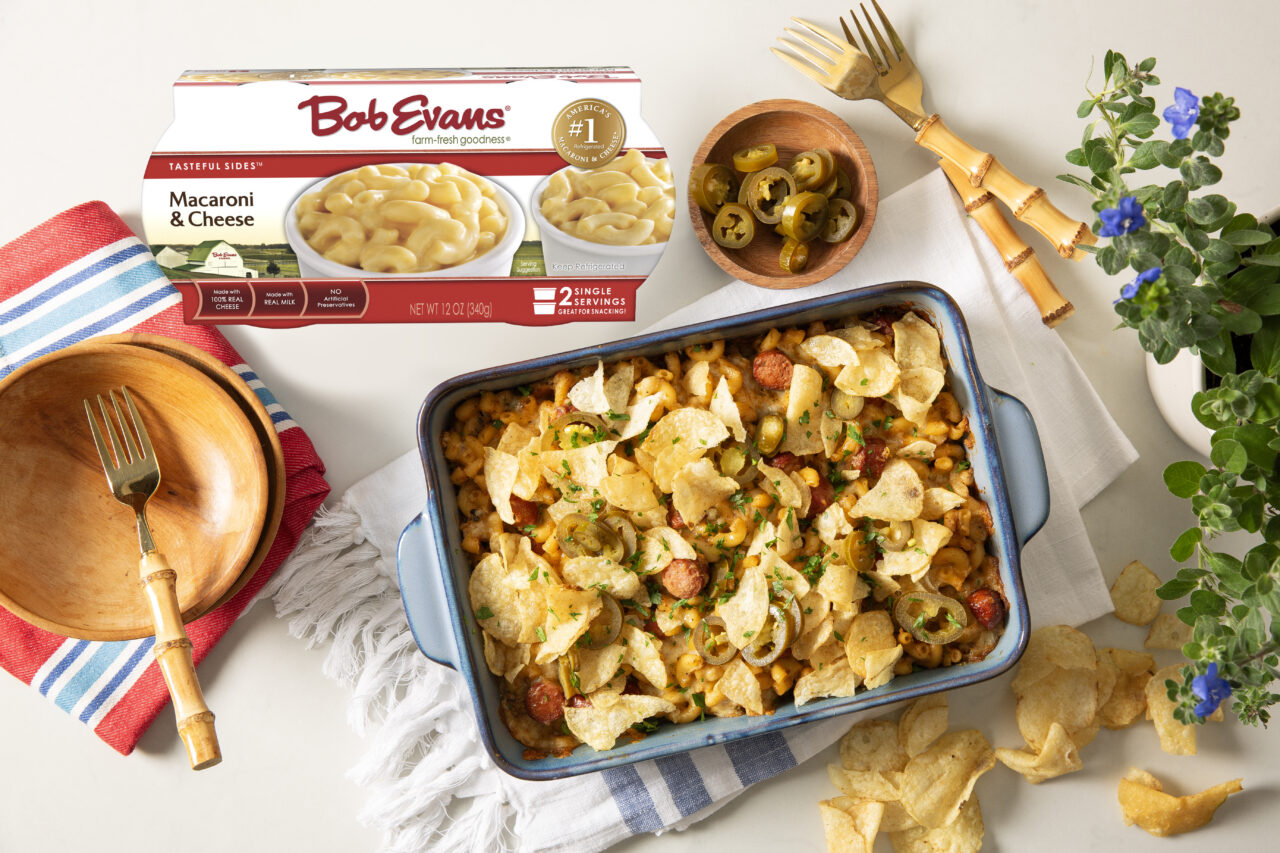 Spicy Hot Dog Macaroni & Cheese | Bob Evans
