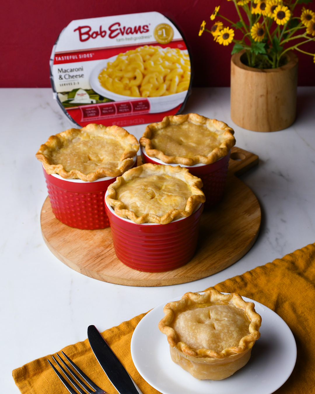 Mini Macaroni & Cheese Pot Pies