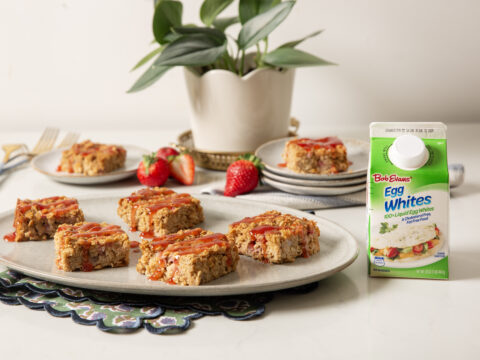 Peanut Butter and Jelly Oatmeal Bake