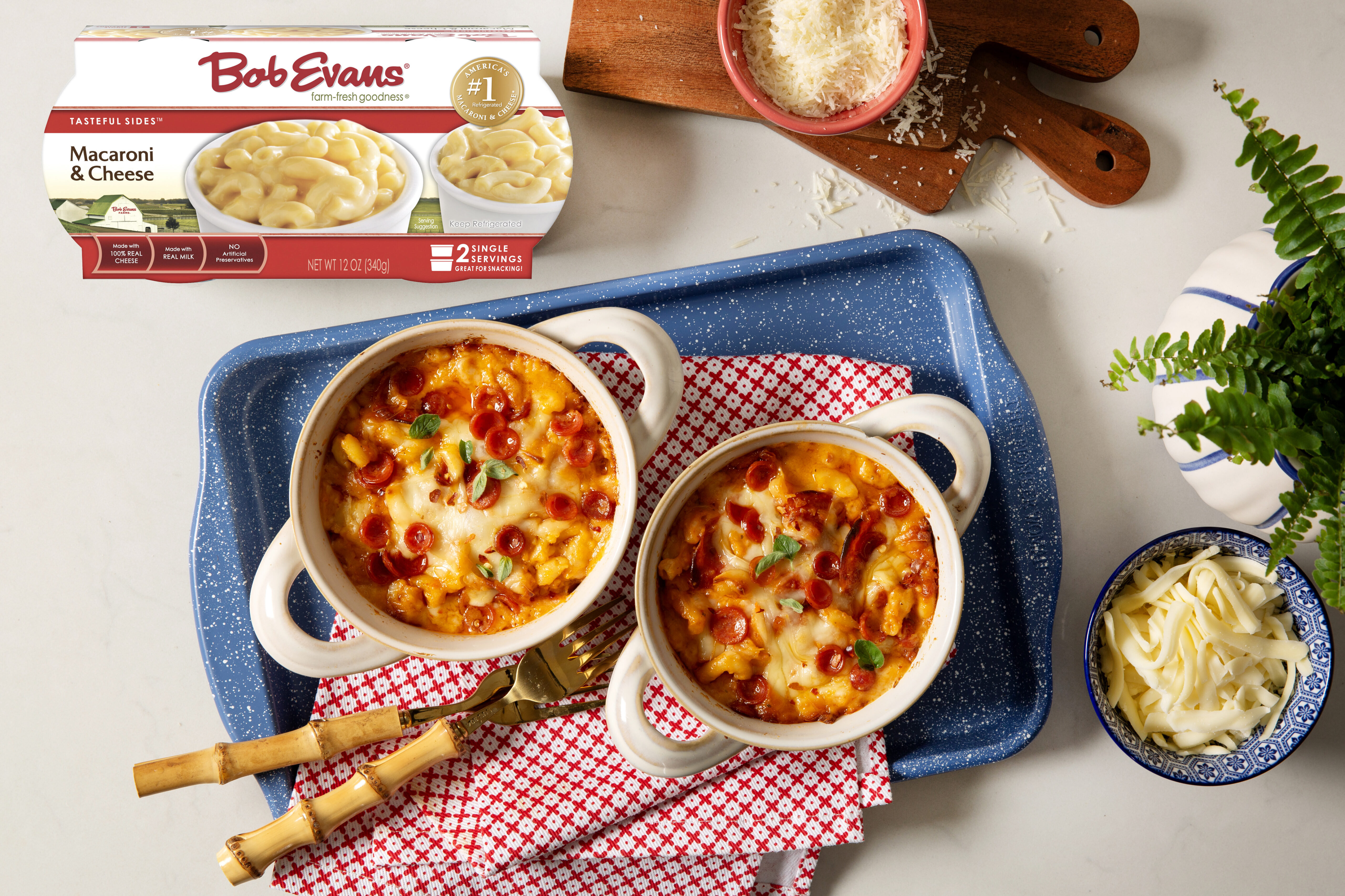 individual pizza mac bakes