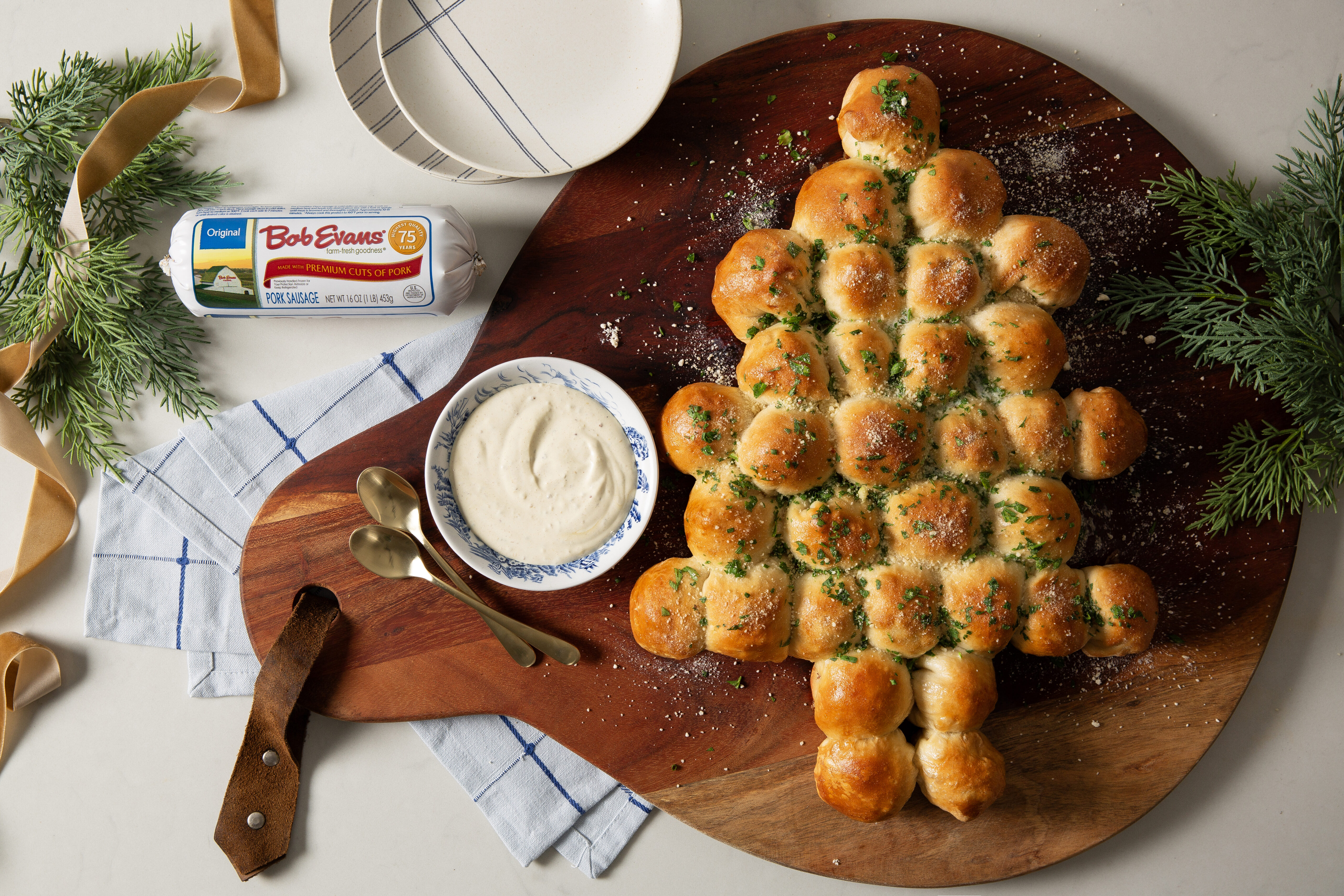 Christmas tree pull apart sausage roll